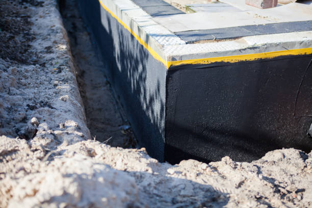 Professional Crawl Space Encapsulation technician working in Barberton, WA